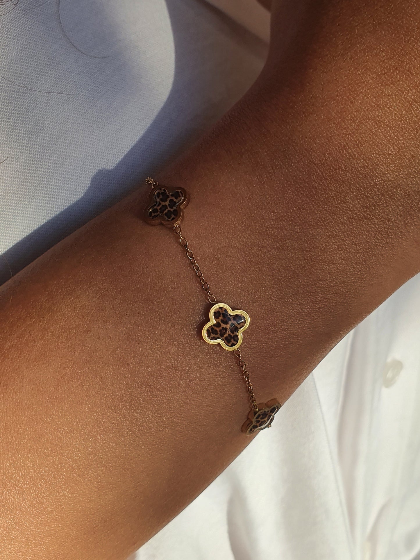 Bracelet trèfles léopard - doré