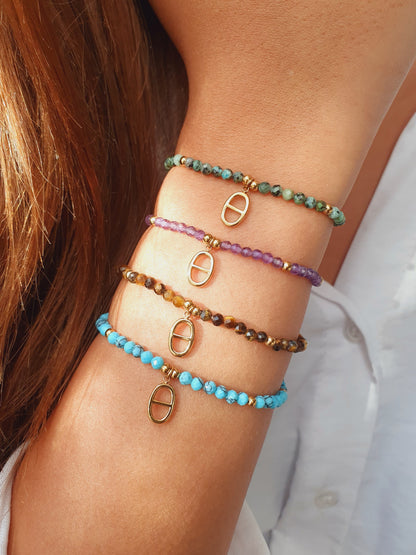 Bracelet élastique pierres naturelles & maille marine - doré