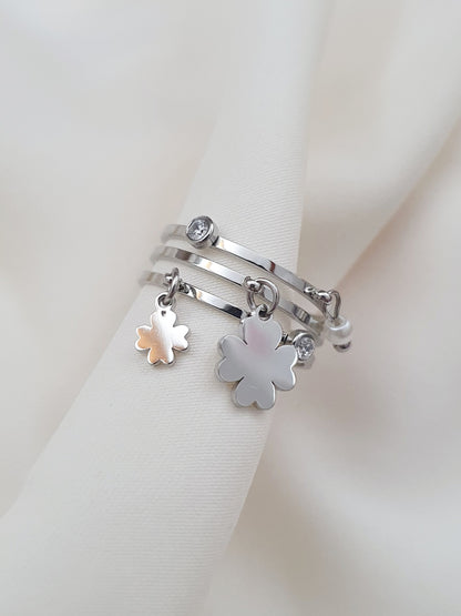Bague breloques trèfles, perle & zircons - argenté