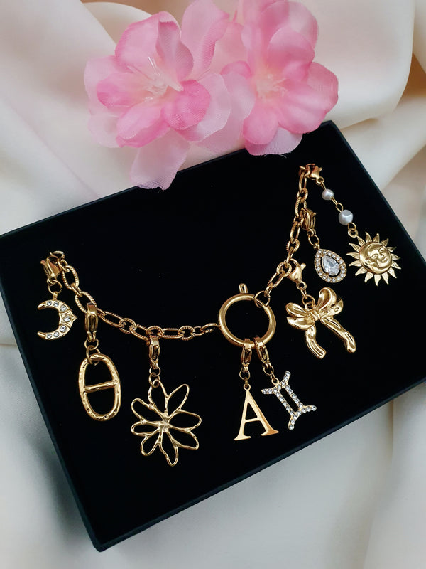 Collier charms NAYMEE (personnalisable) - doré