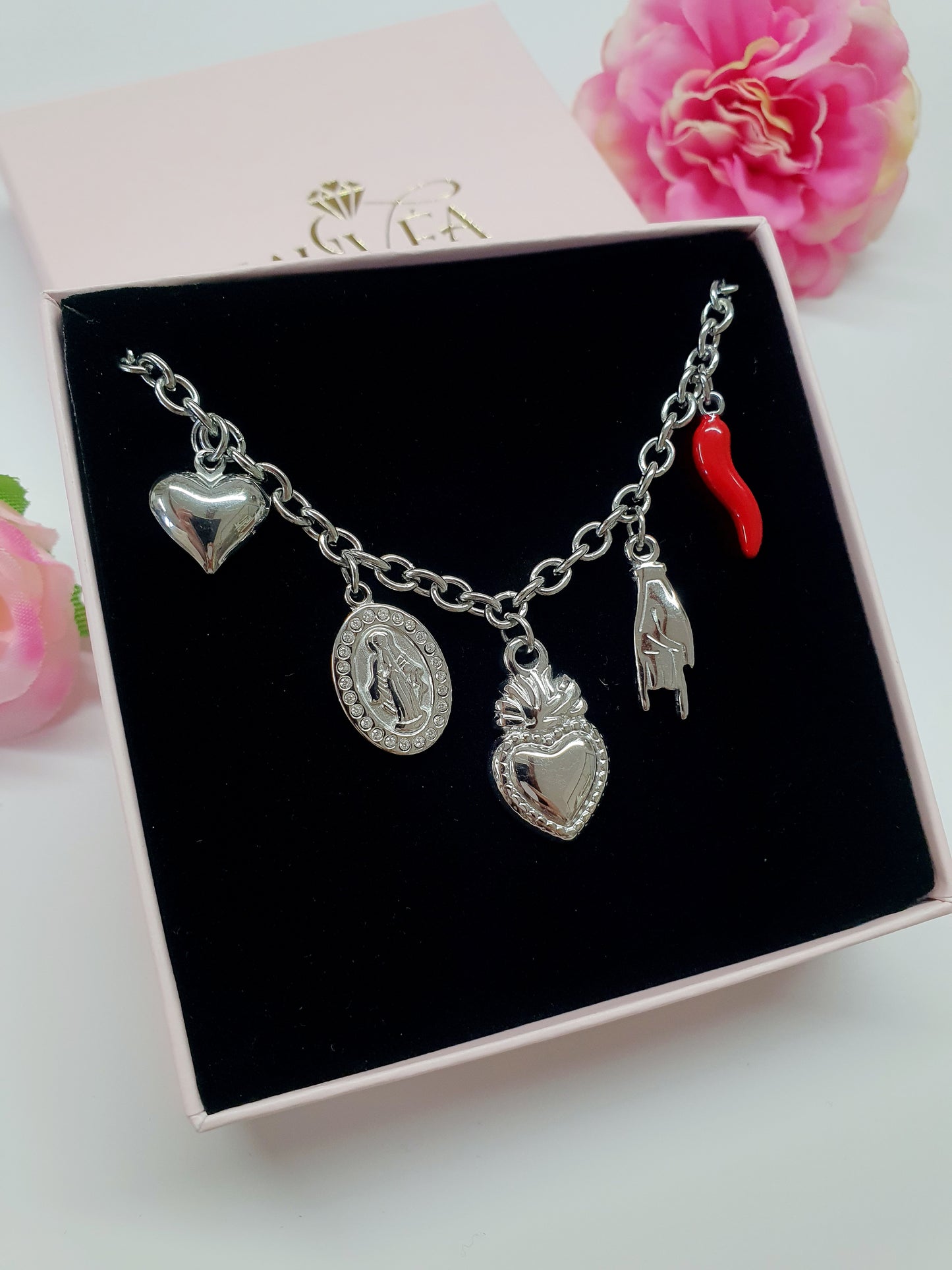 Collier breloques protectrices - argenté | Modèle A