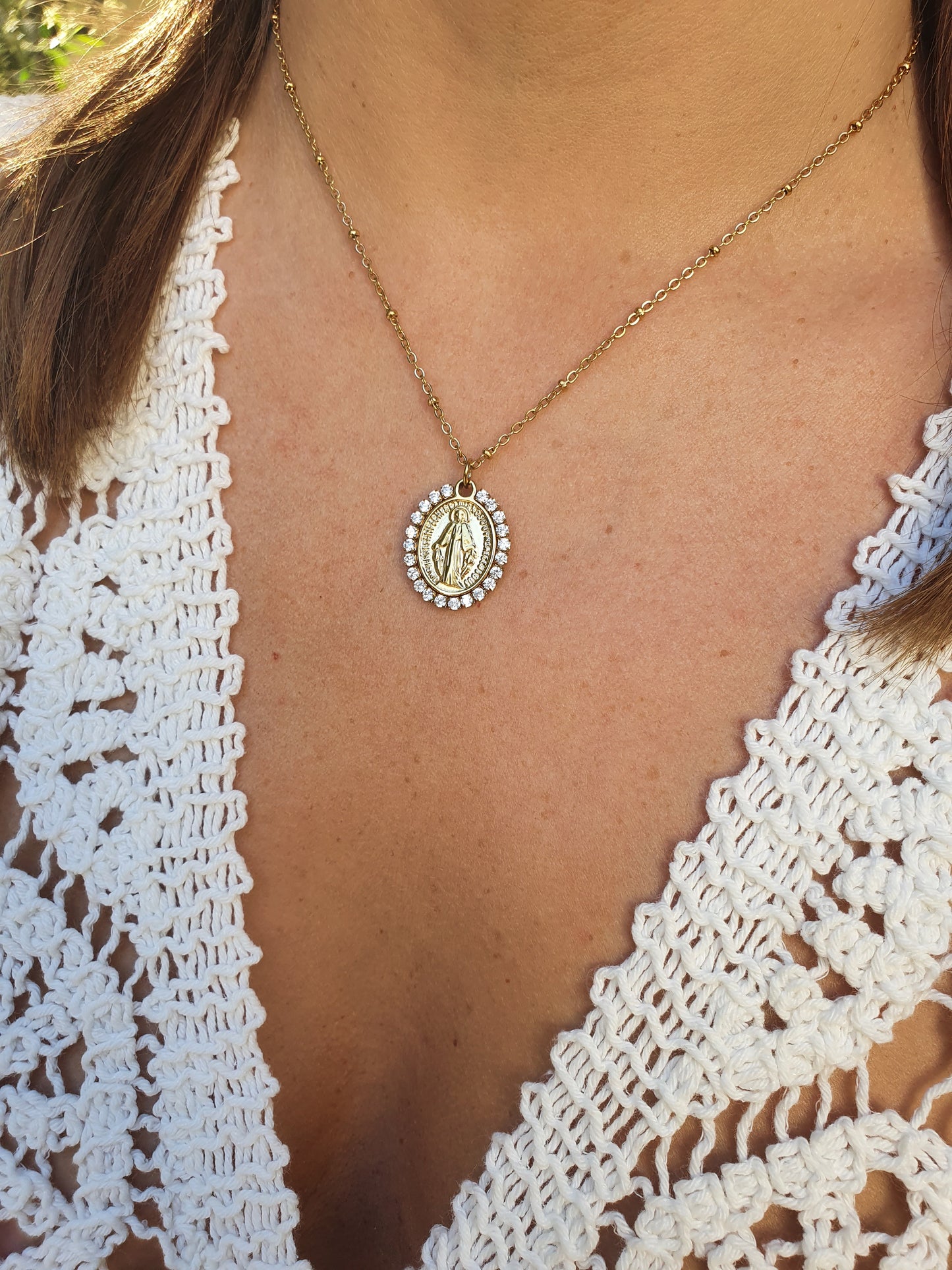 Collier Madonna & zircons