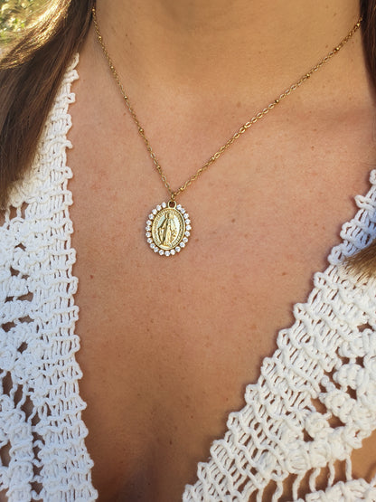 Collier Madonna & zircons