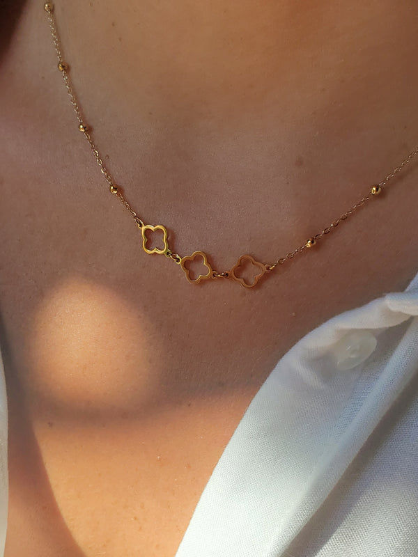 Collier NELVA
