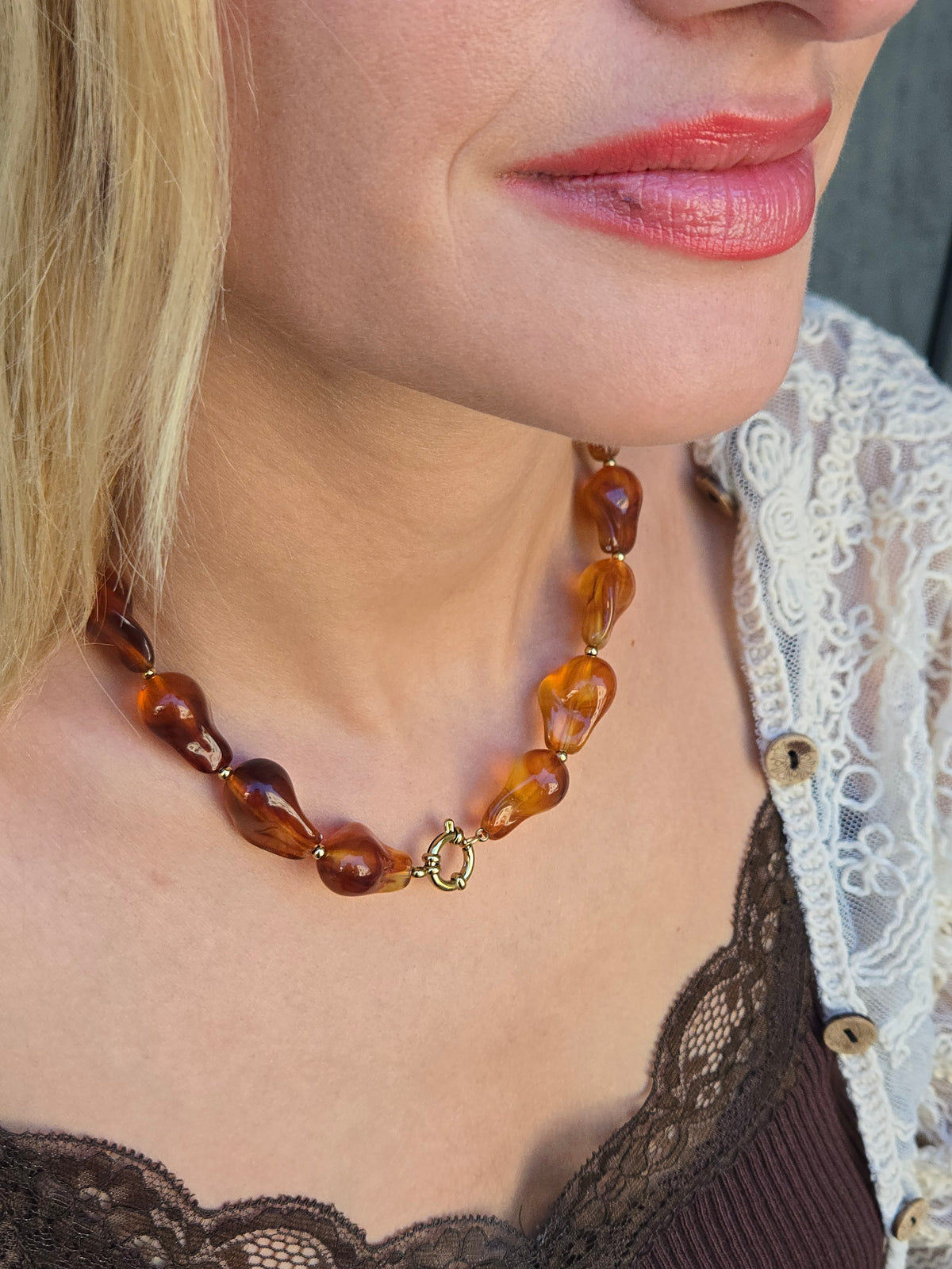 Collier ASHA