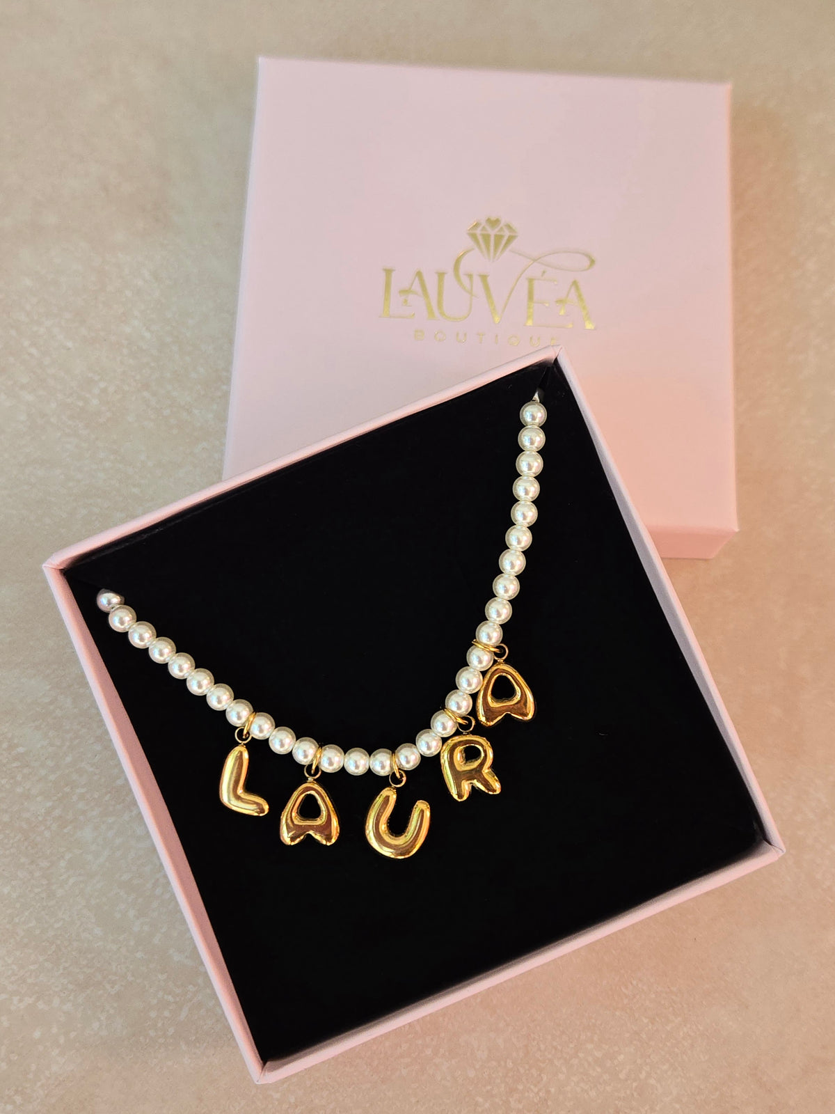 Collier prénom perles lettres bubble