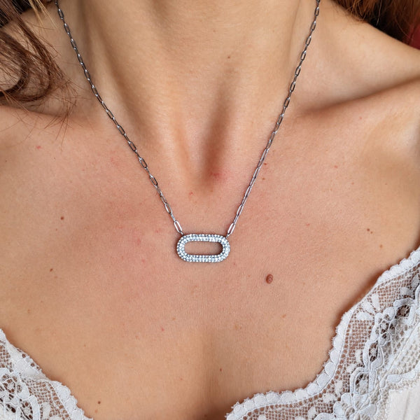 Collier déstockage ovale zircons