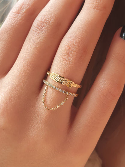 Bague AMOUR chaînette – Dorée