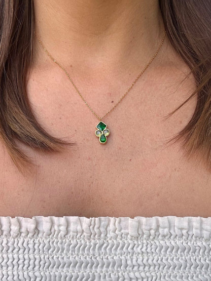 Collier destockage - coloris au choix