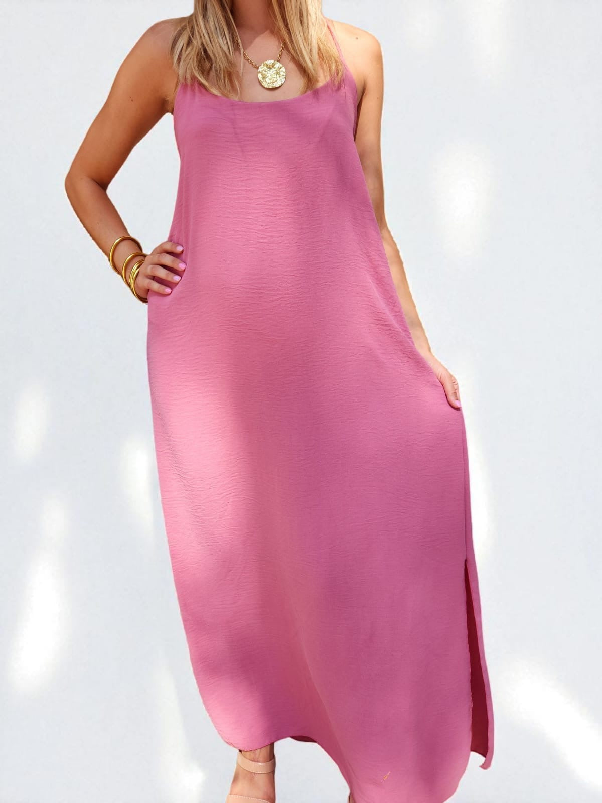 Robe longue fluide bretelles croisées - rose