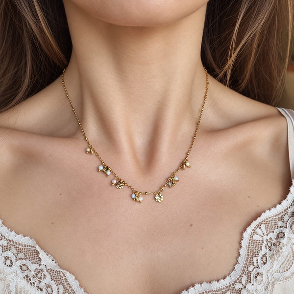 Collier déstockage petites pampilles et perles