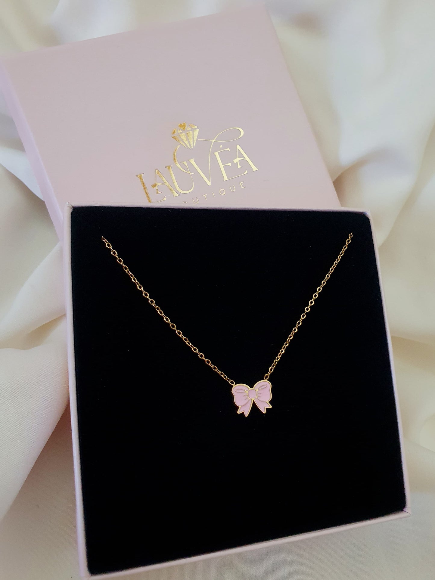 Collier enfant NOEUD ROSE - doré