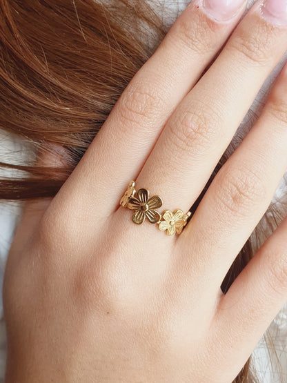 Bague florale - doré
