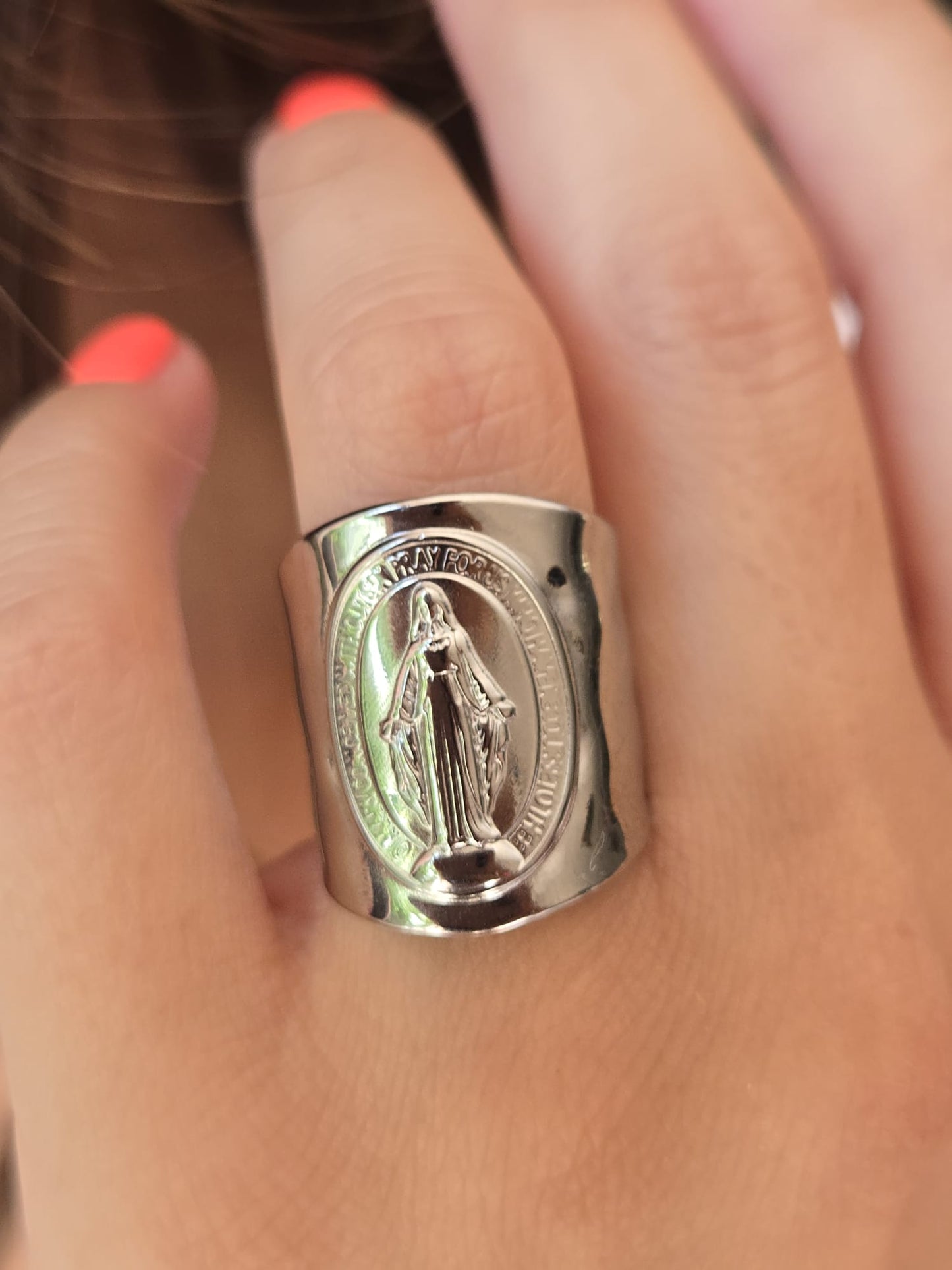 Bague Madonna