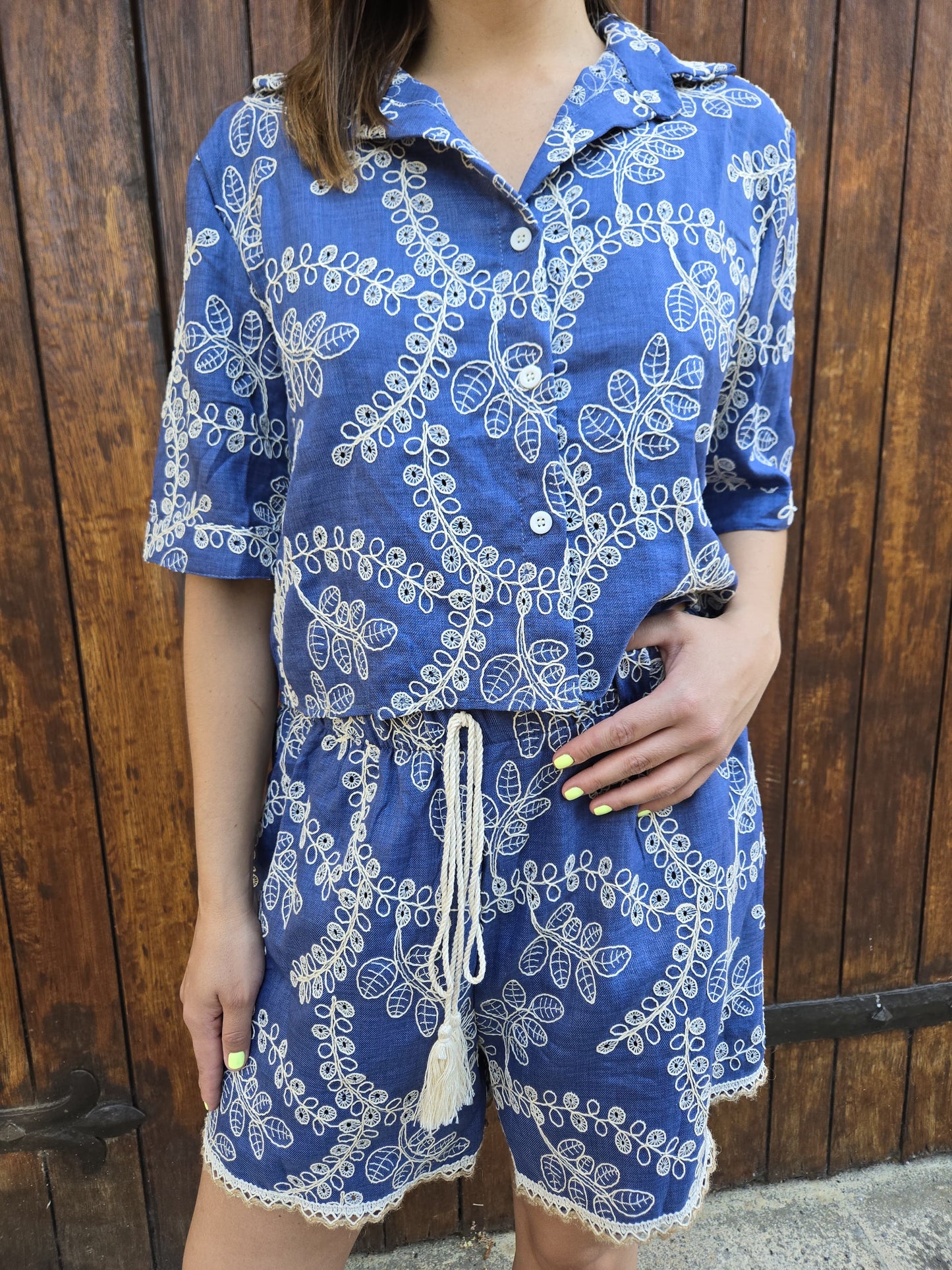 Ensemble short