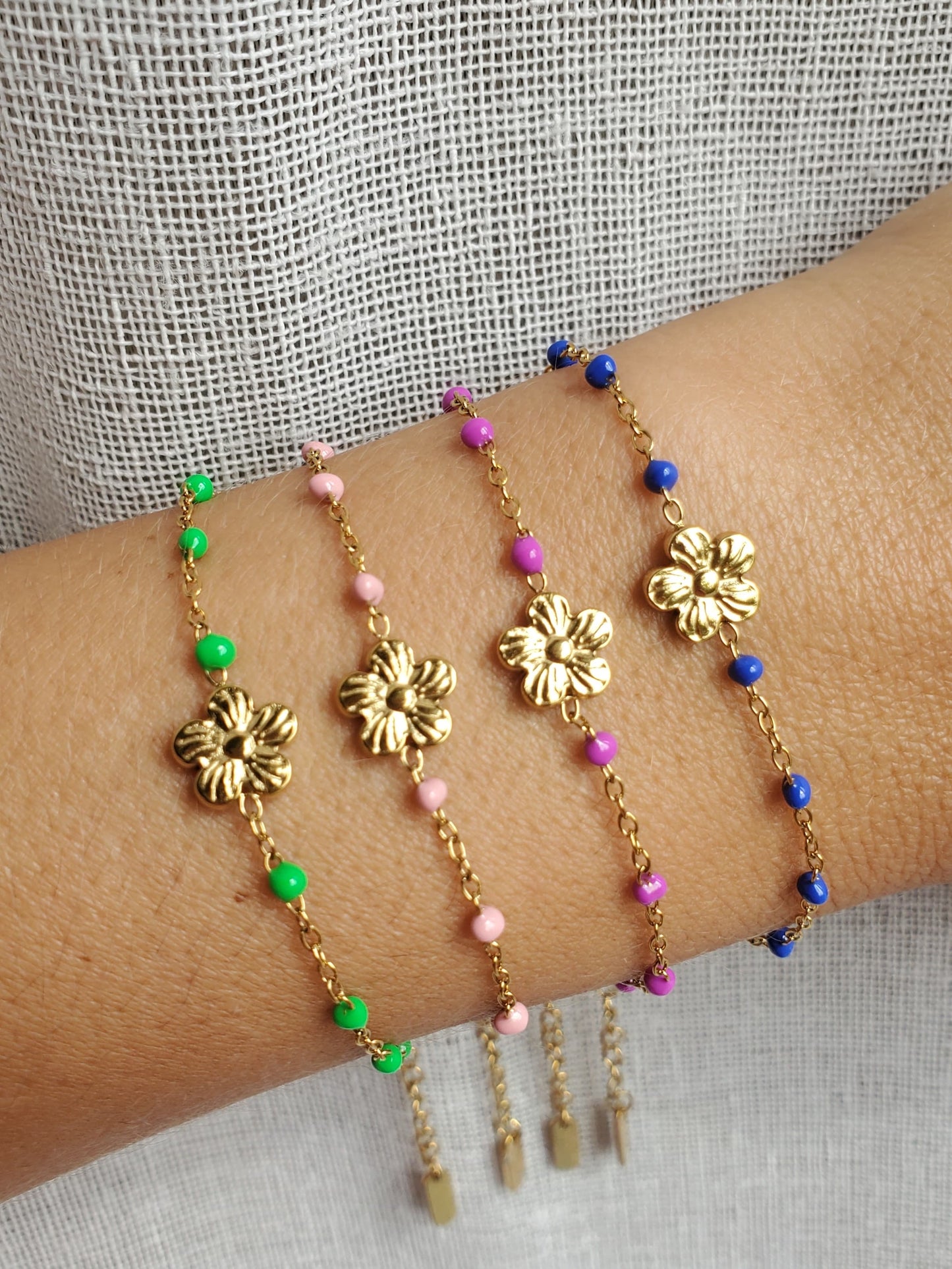 Bracelet fleur petites perles
