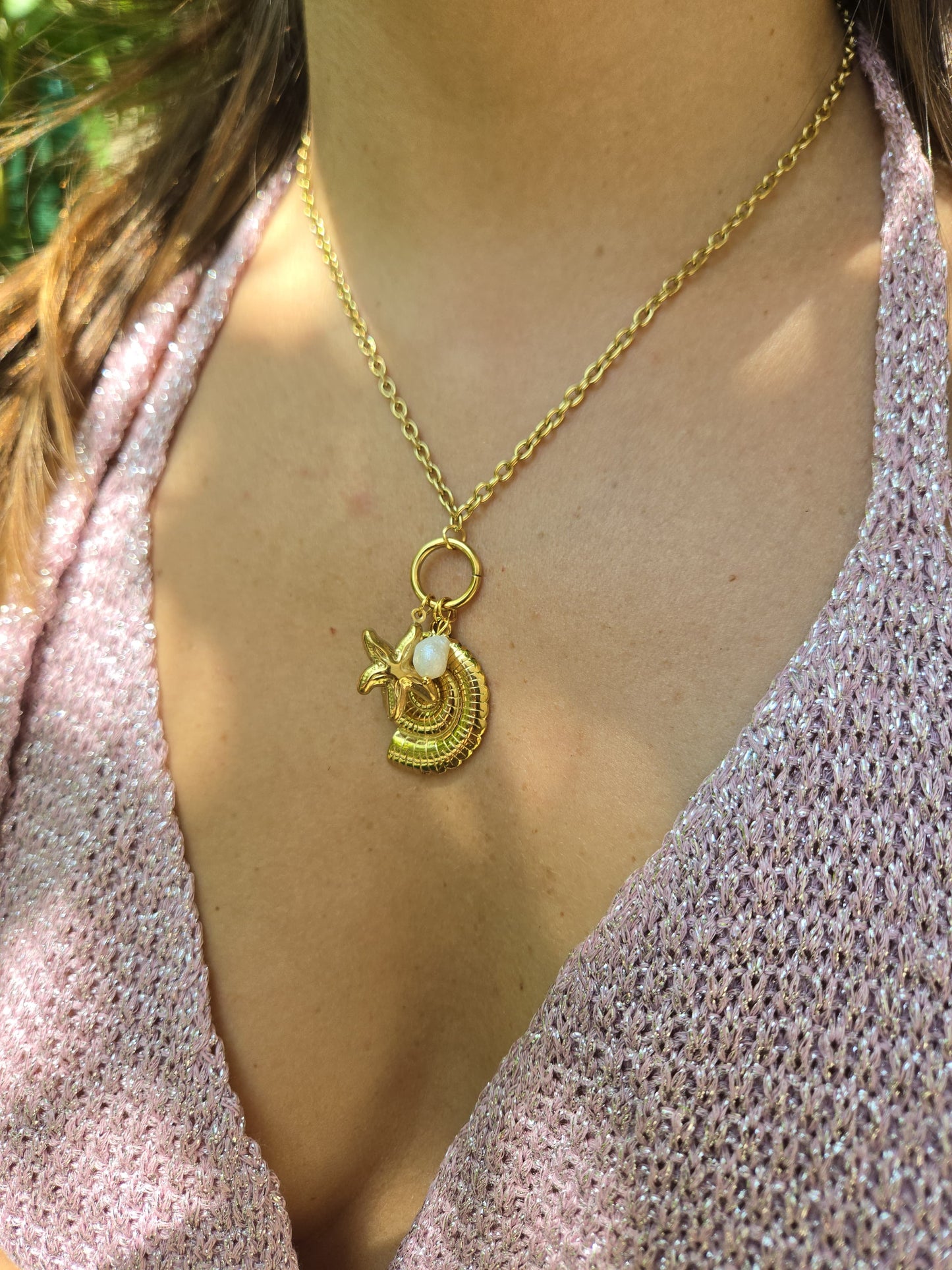Collier coquillage d’or