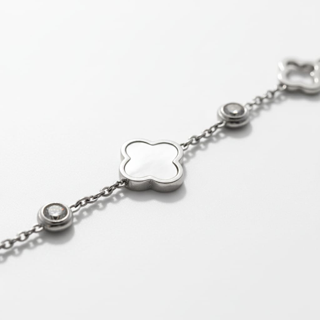 Bracelet trèfle & zircons - argenté/nacre