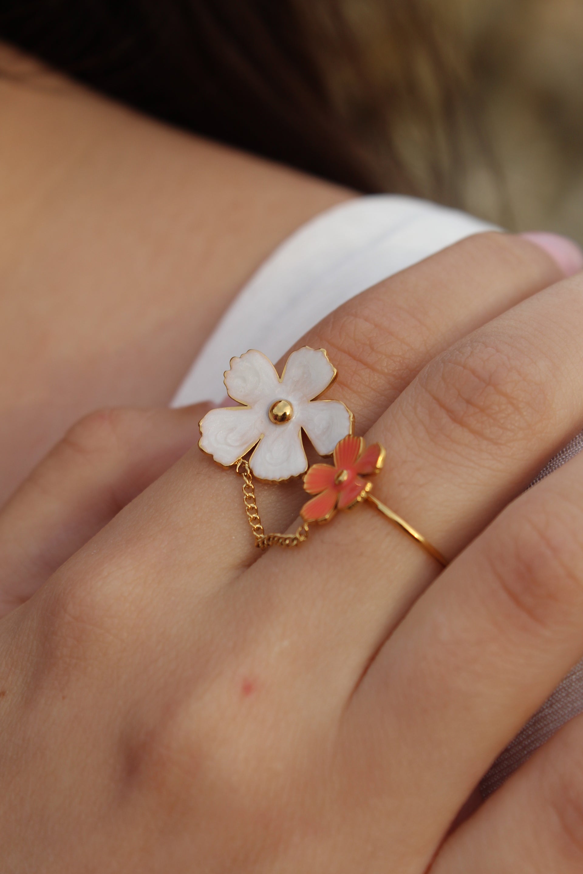 Double bague Liaison fleurie doré – LauVéA Boutique