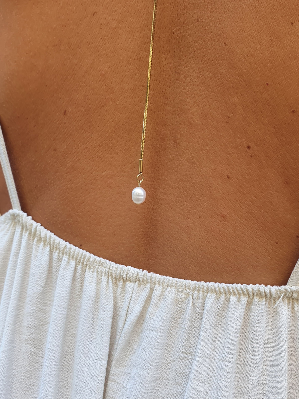 Bijou de dos PERLA