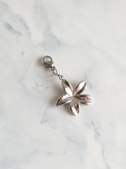 Charm fleur hibiscus