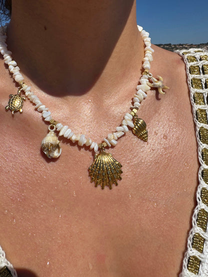 Collier pierre et breloques | Blanc / Doré