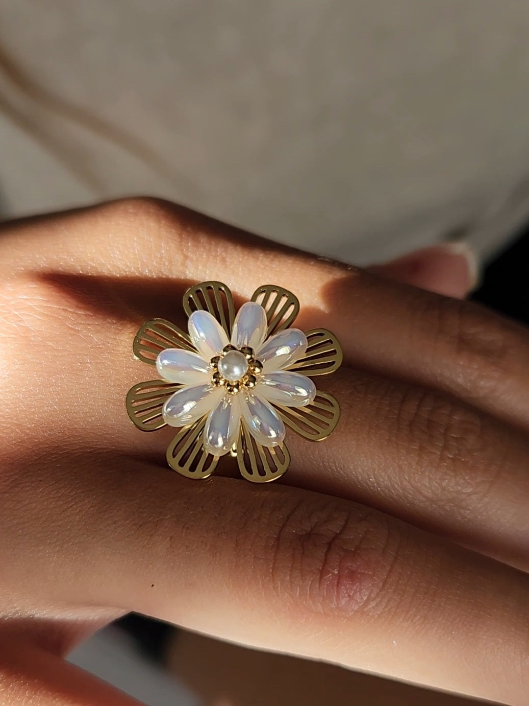 Bague rotative anti-stress FLEUR DE SÉRÉNITÉ - doré