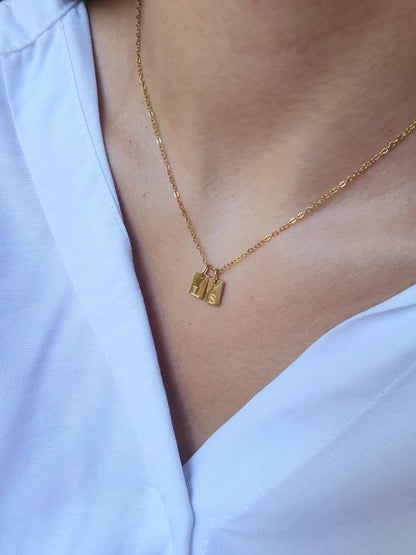Collier plaque(s) initiale(s)