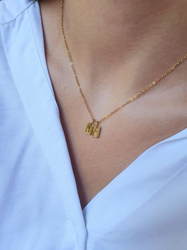 Collier plaque(s) initiale(s)