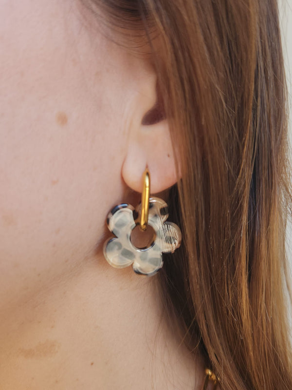 Boucles d'oreilles fleurs - doré | Beige tacheté