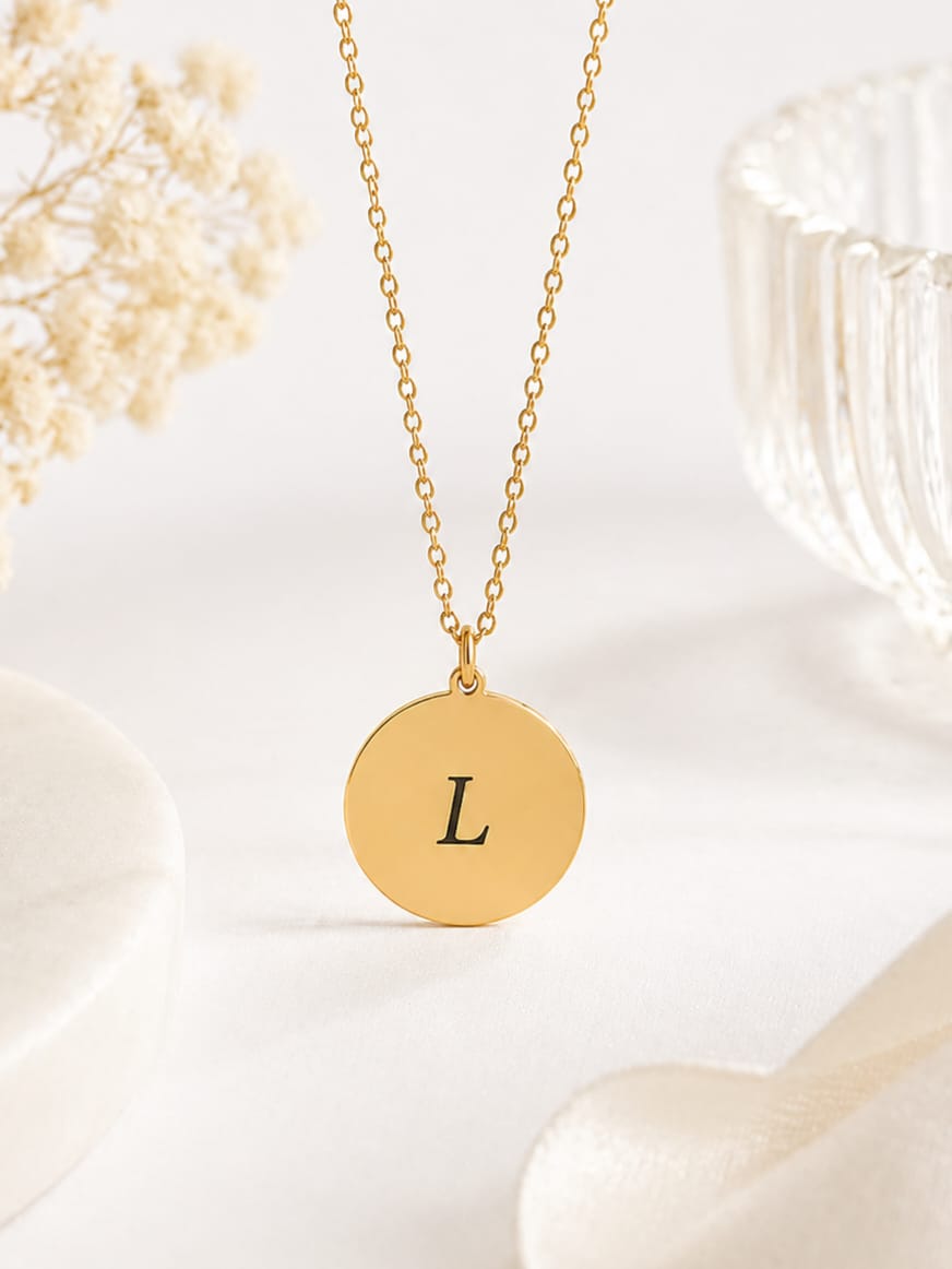Collier médaillon à graver - doré