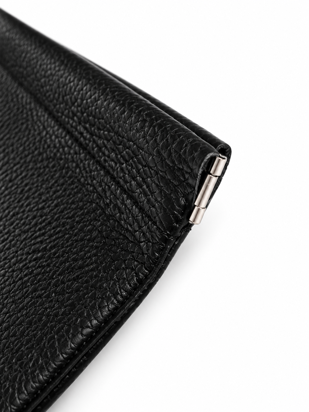 Pochette cuir noir fermoir clic-clac