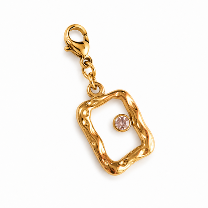 Charm rectangle martelé & zircon