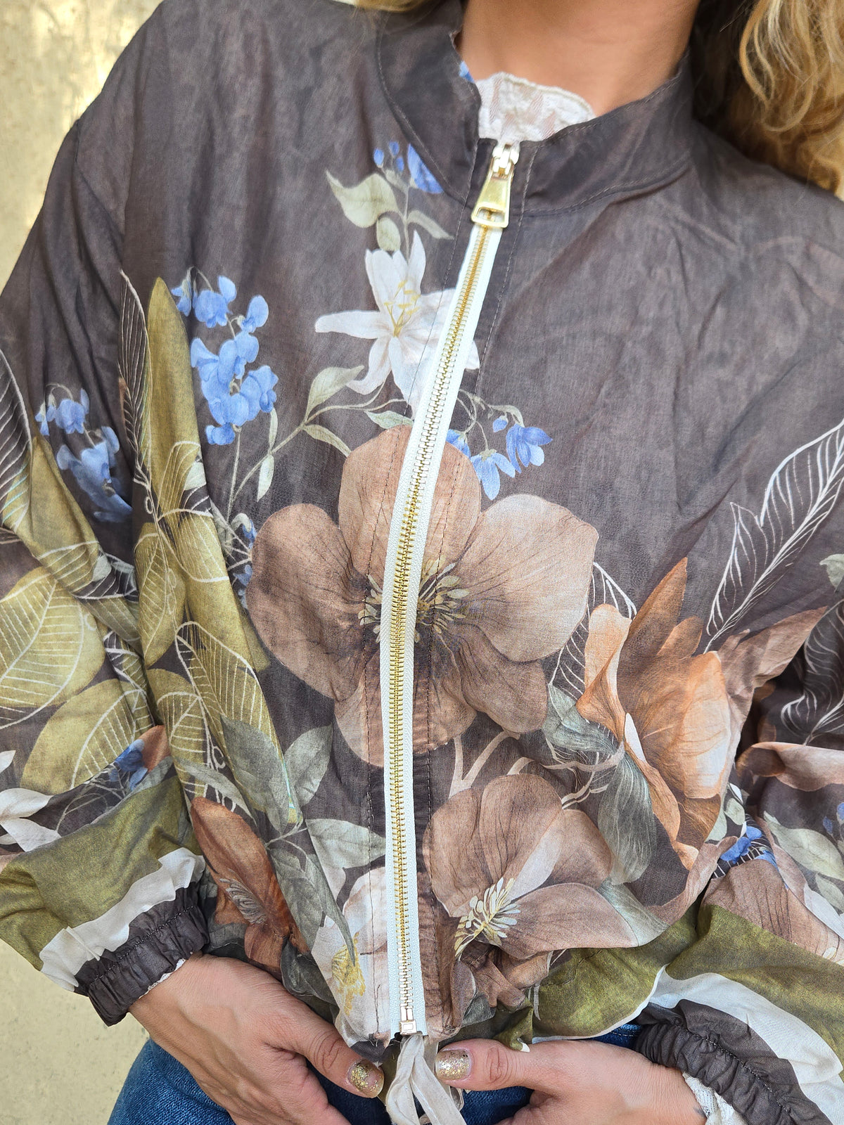 Blouson fleuri kaki