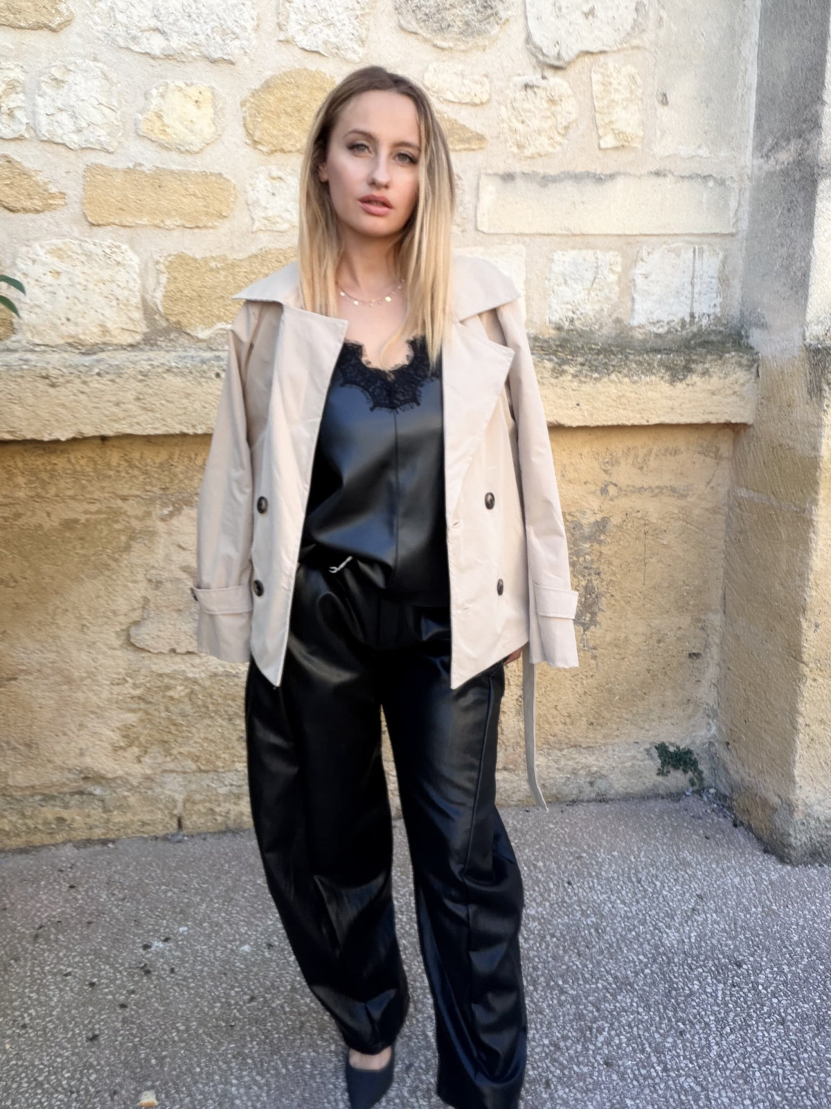 Trench court beige
