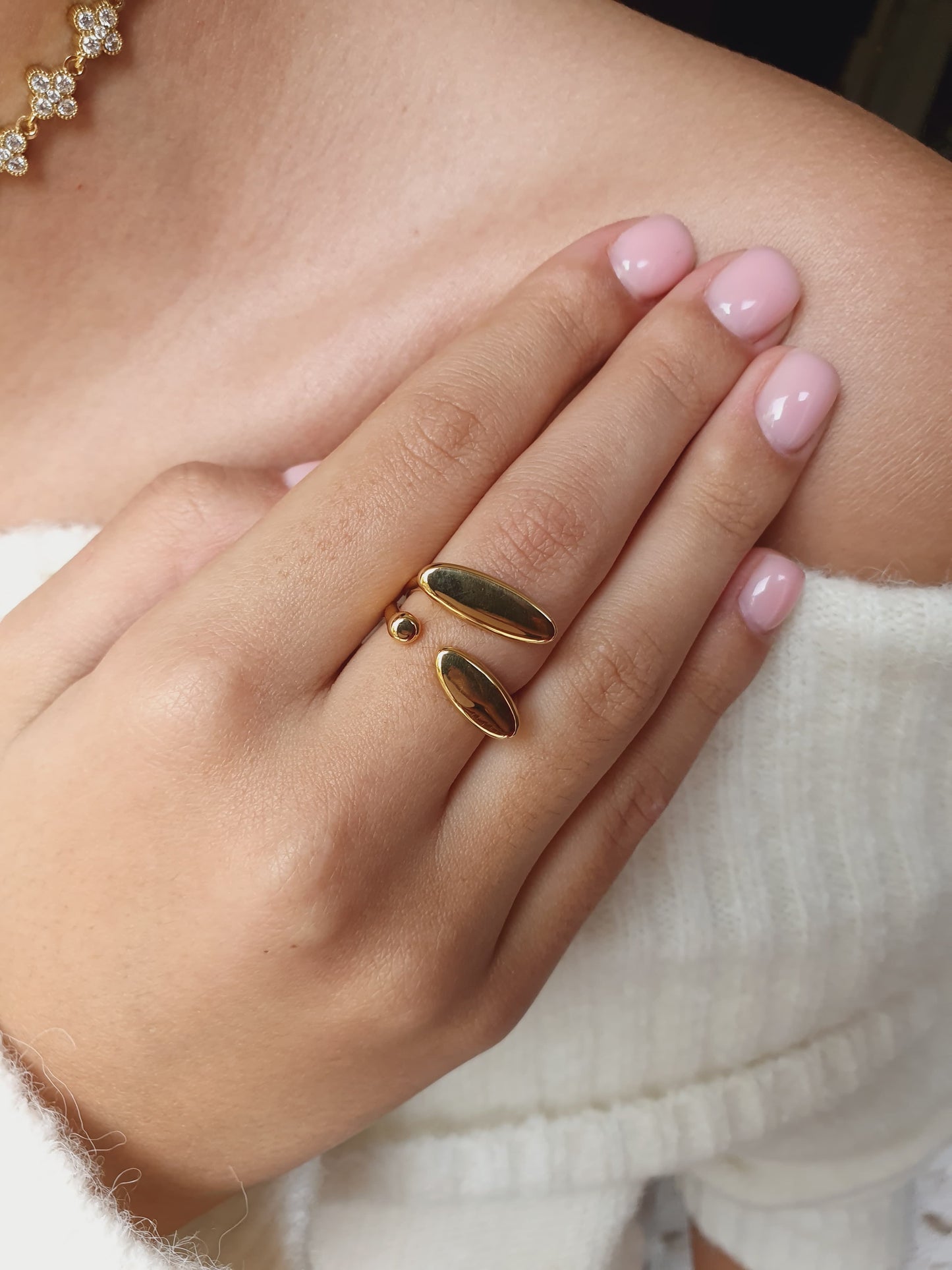 Bague ILAE  - doré
