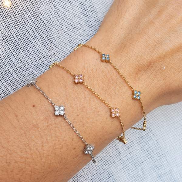 Bracelet fleurs zircons - coloris au choix