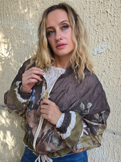 Blouson fleuri kaki