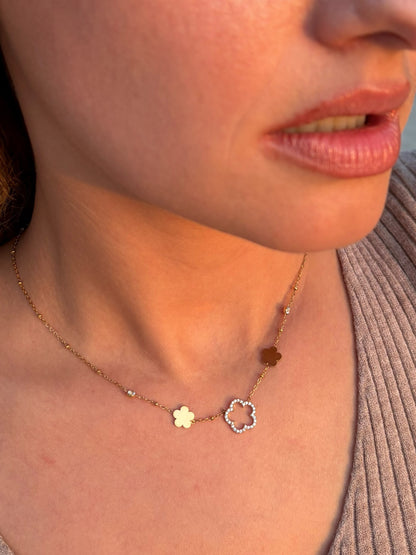 Collier fleurs zircons | doré