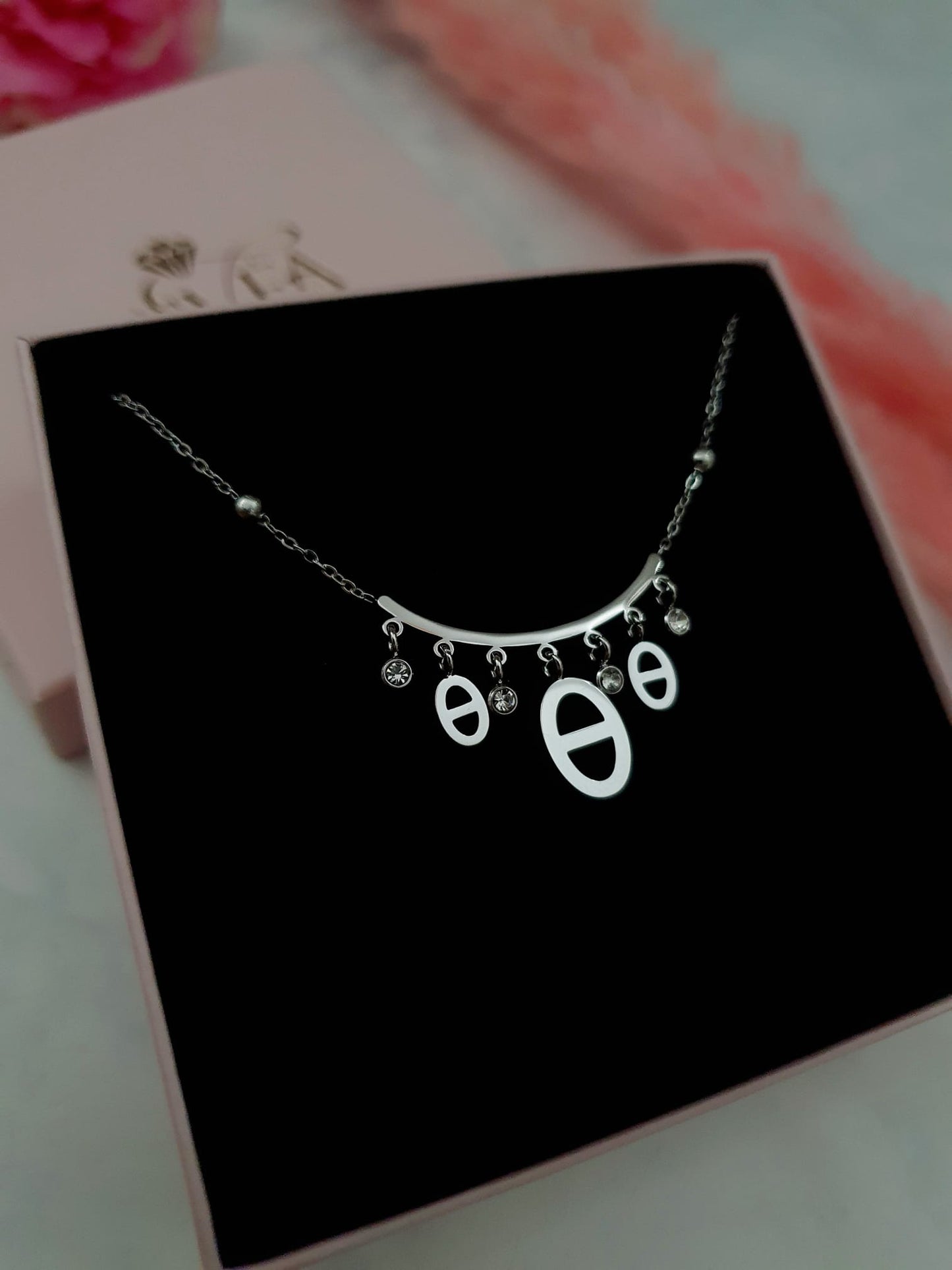Collier pluie de mailles marines et strass - argenté
