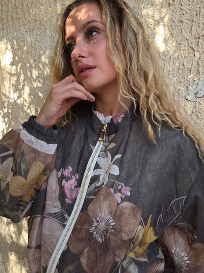 Blouson fleuri kaki