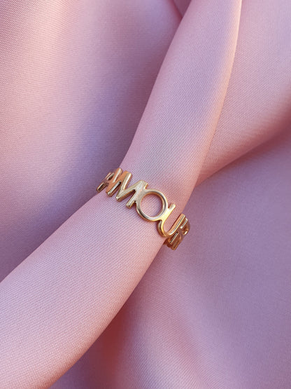 Bague AMOUR - doré