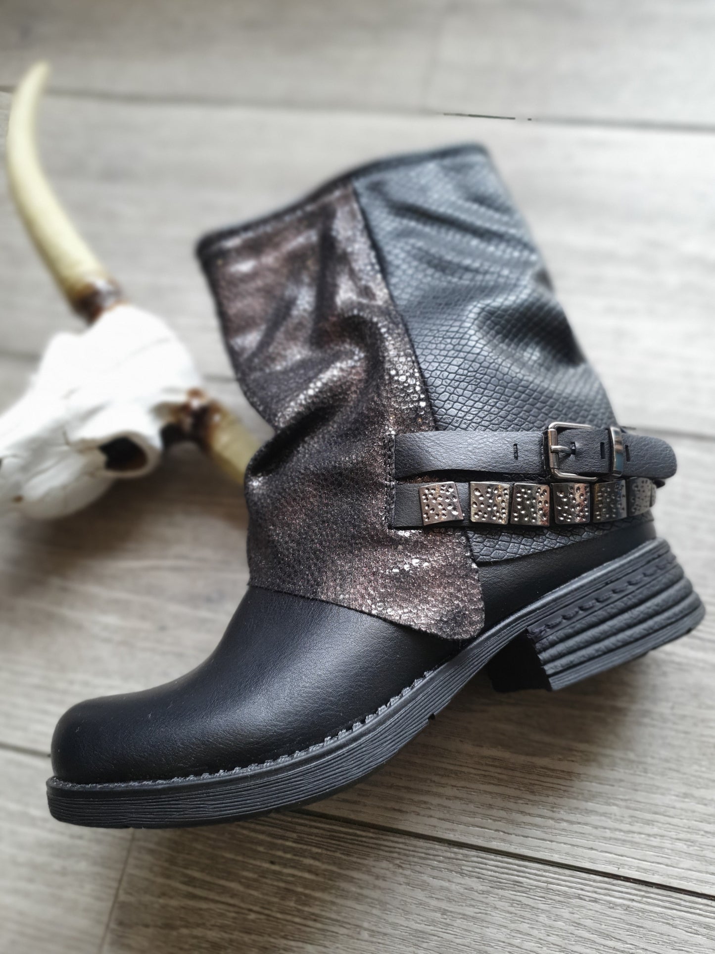 Bottines bicolores métallisées