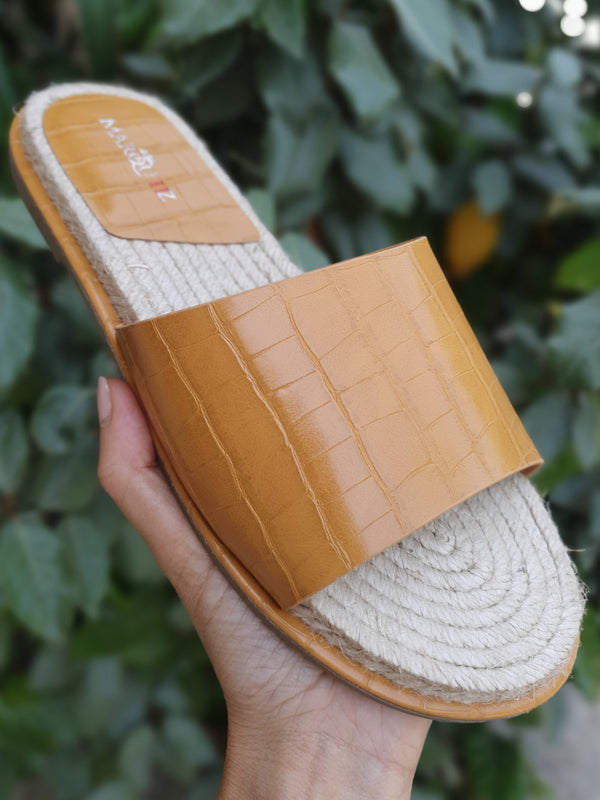 Mules jute et similicuir moutarde