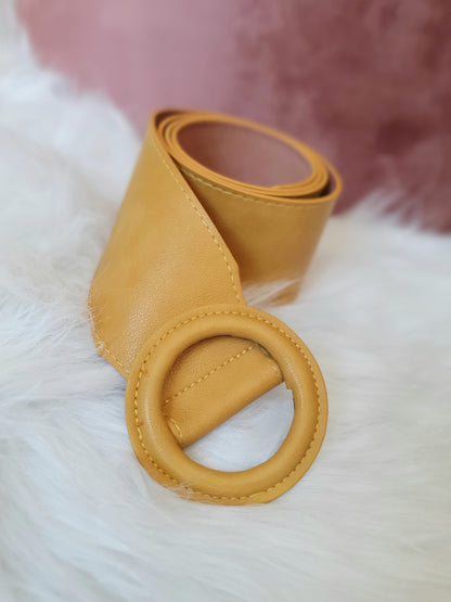 Ceinture en similicuir jaune