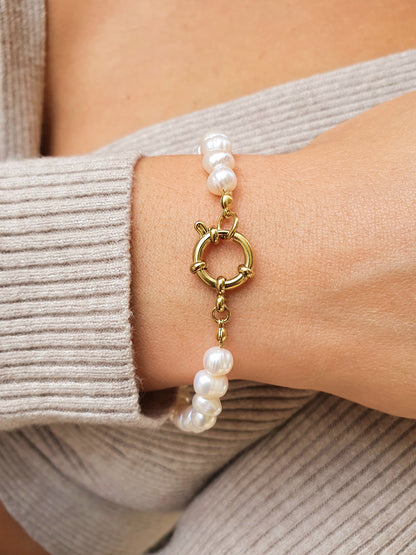 Bracelet perles d'eau douce - doré