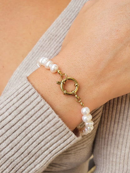 Bracelet perles d'eau douce - doré