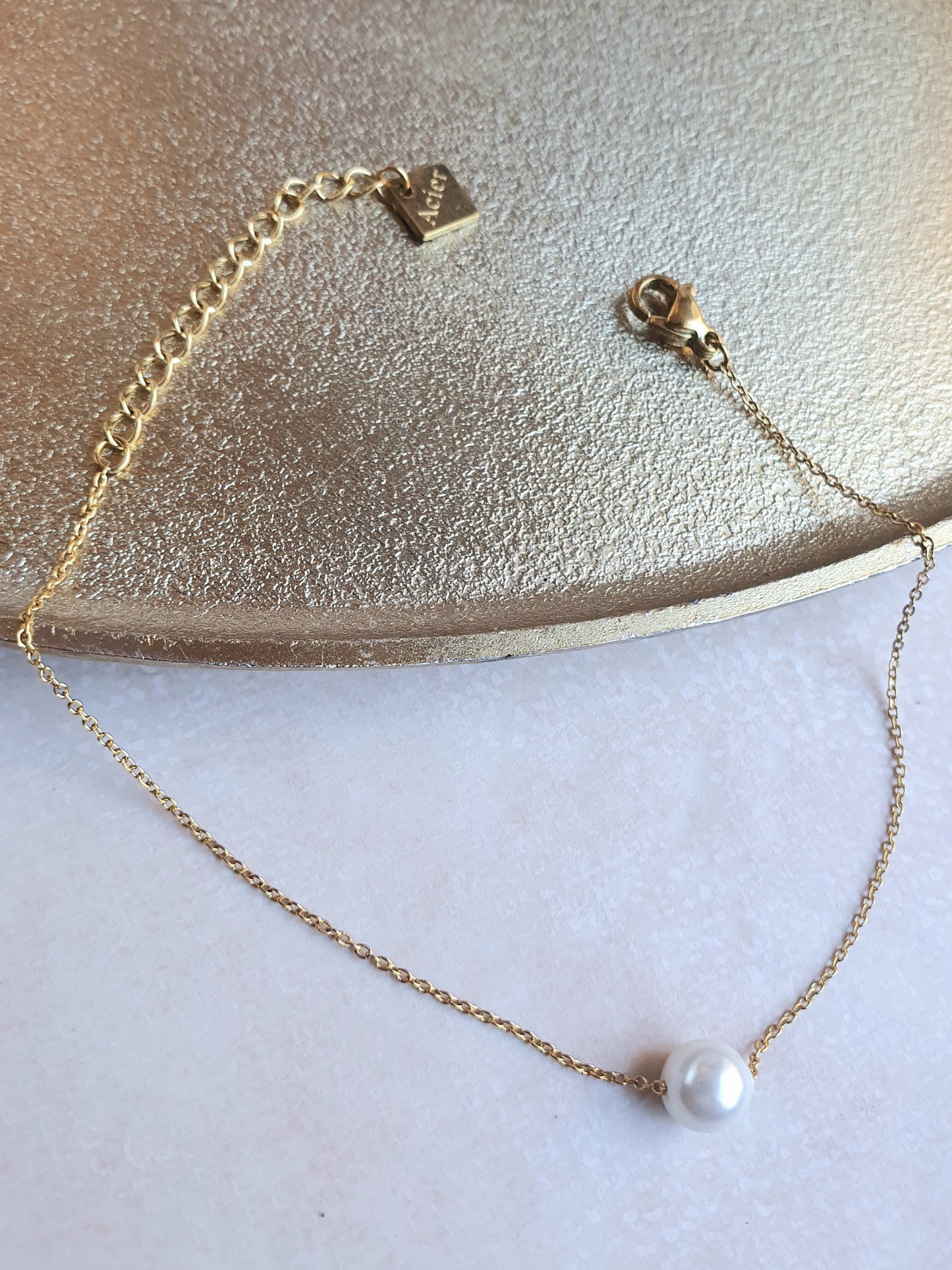 Bracelet perle ronde en nacre - coloris au choix