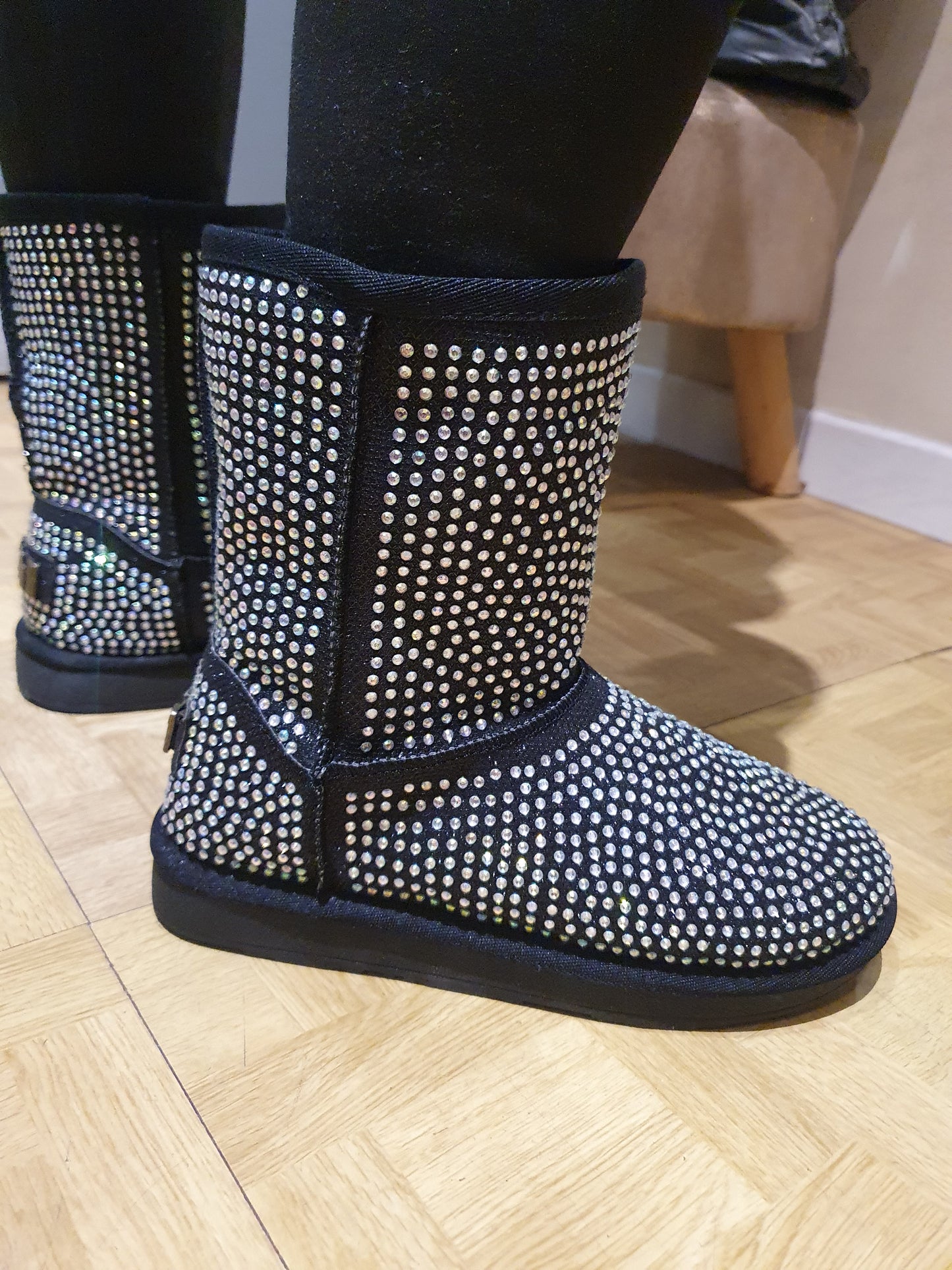 Boots fourrées strass noires