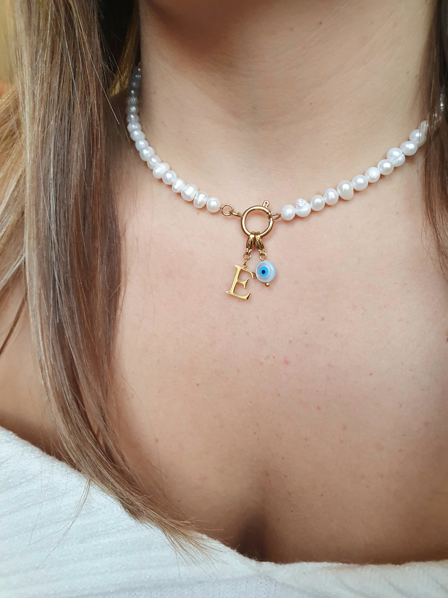 Collier en perles d'eau douce (personnalisable) - doré